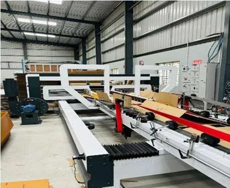 Automatic folder gluer machine on the production floor